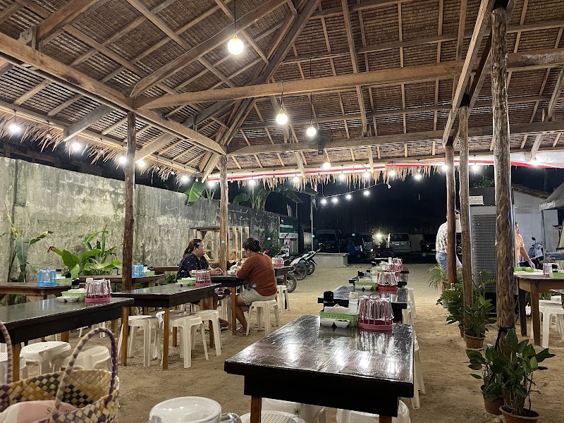 Mama's Grill photo 3